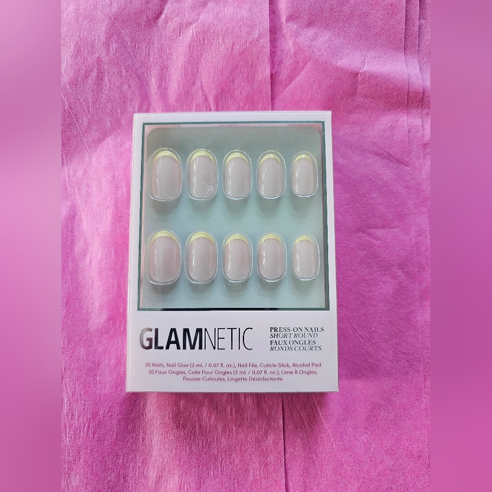 Glamnetic French BUTTER French Tips Press-On Nails. Short Round. Never Used.